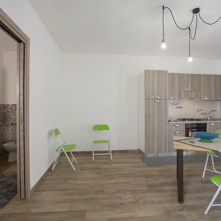 Lo Apartment